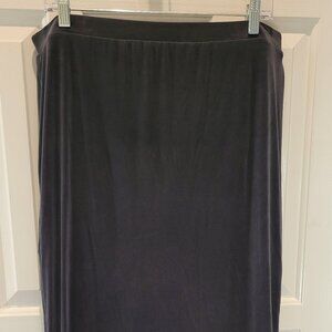 Gray, suede-feeling, reversible skirt